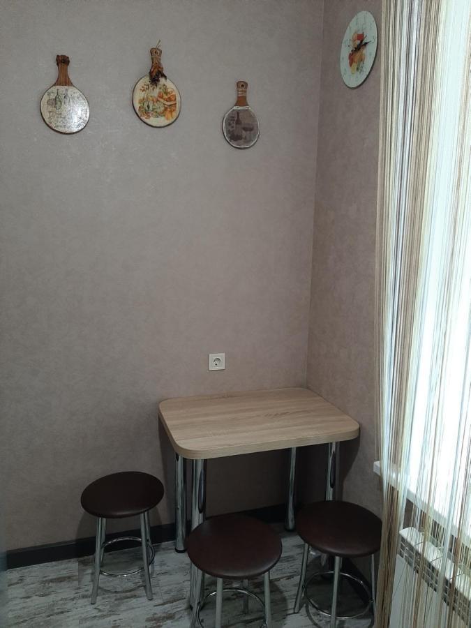 1 Stop From Railway Station Apartment Киев Екстериор снимка